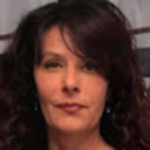 Meet your Posher, Joann